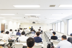 社内研修に家財整理士を！